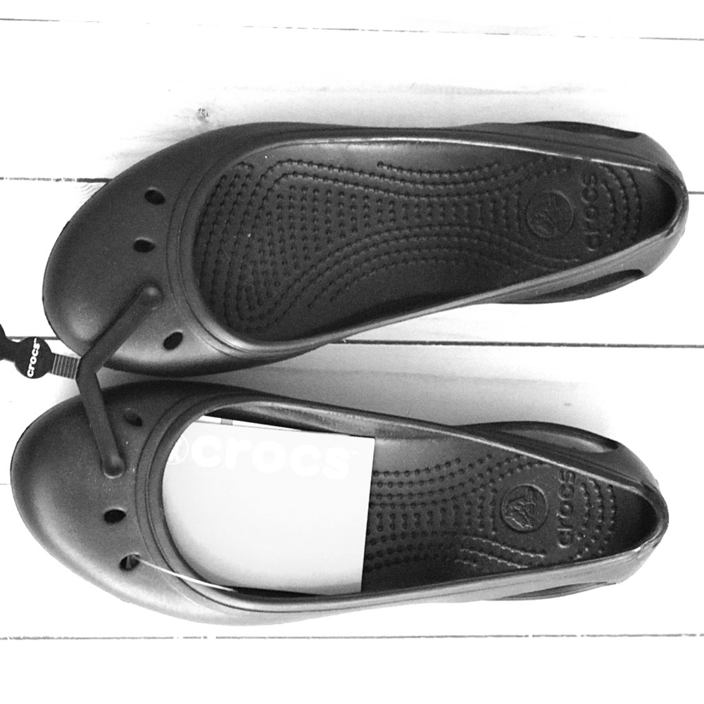 Crocs kadee work flat - size 8